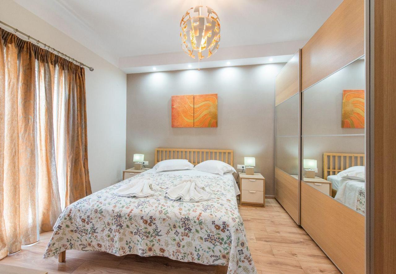 Apricot By Halu! Cozy Apt Next To Agia Sophia Metro Station Thessalonique Extérieur photo