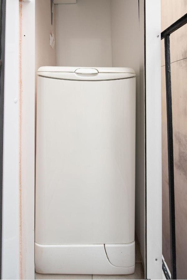 Apricot By Halu! Cozy Apt Next To Agia Sophia Metro Station Thessalonique Extérieur photo