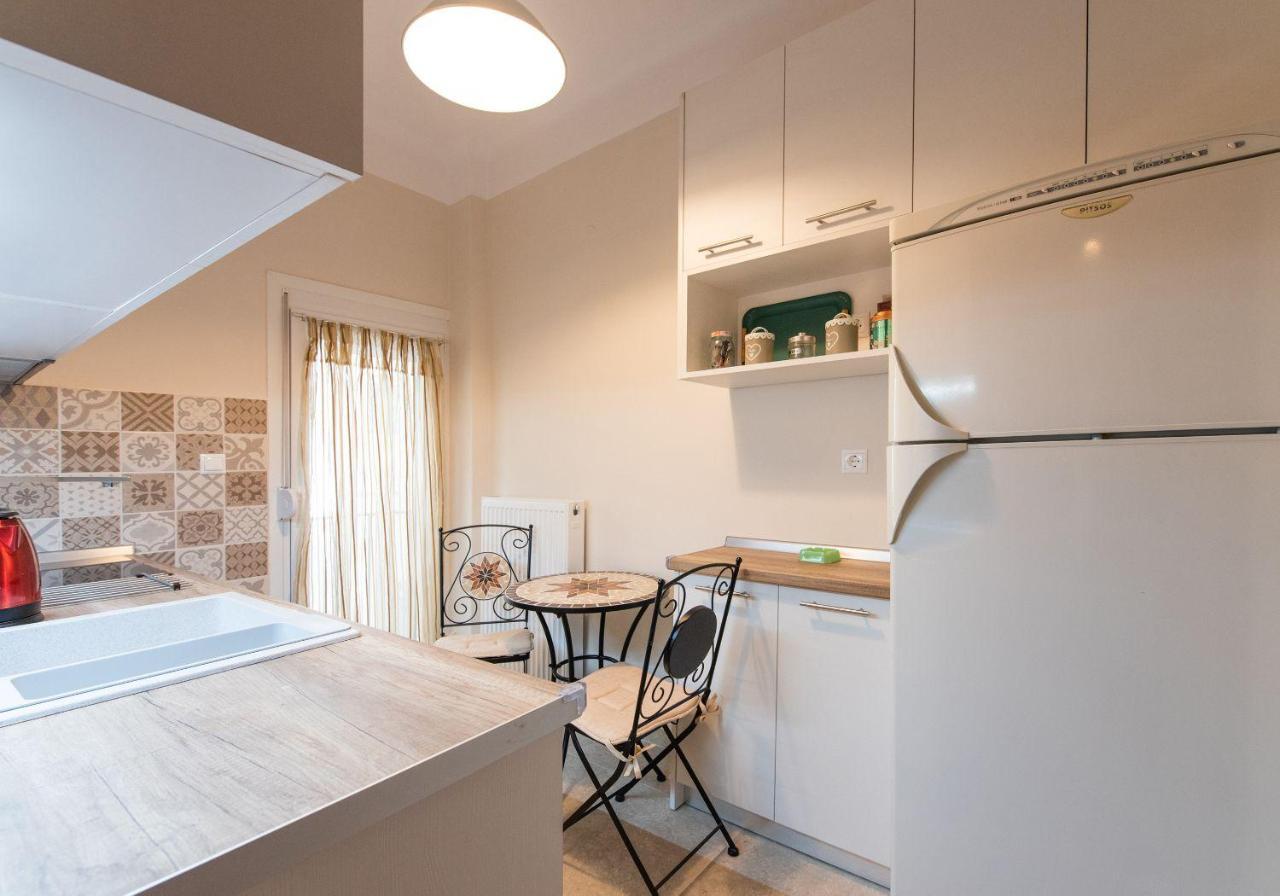 Apricot By Halu! Cozy Apt Next To Agia Sophia Metro Station Thessalonique Extérieur photo