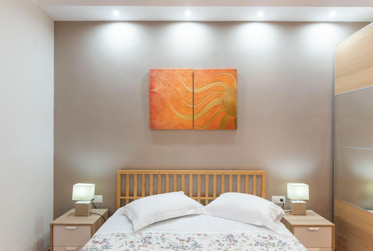 Apricot By Halu! Cozy Apt Next To Agia Sophia Metro Station Thessalonique Extérieur photo