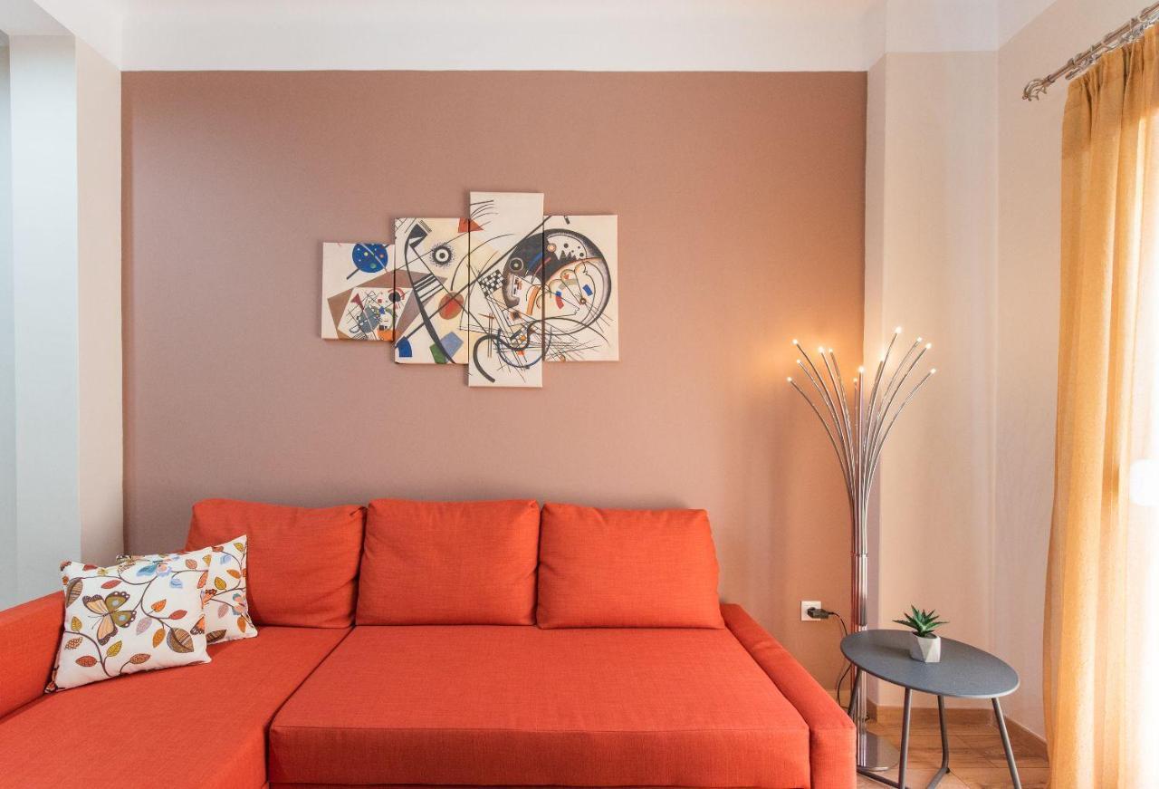 Apricot By Halu! Cozy Apt Next To Agia Sophia Metro Station Thessalonique Extérieur photo